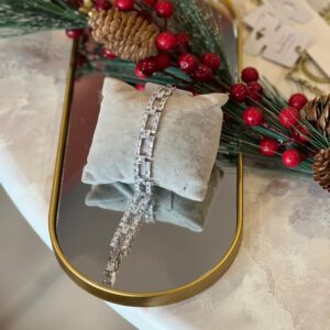 Dikdörtgen parçalı zirkon silver taşlı bileklik