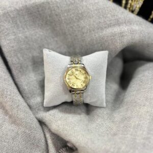 Vintage yuvarlak kadran saat